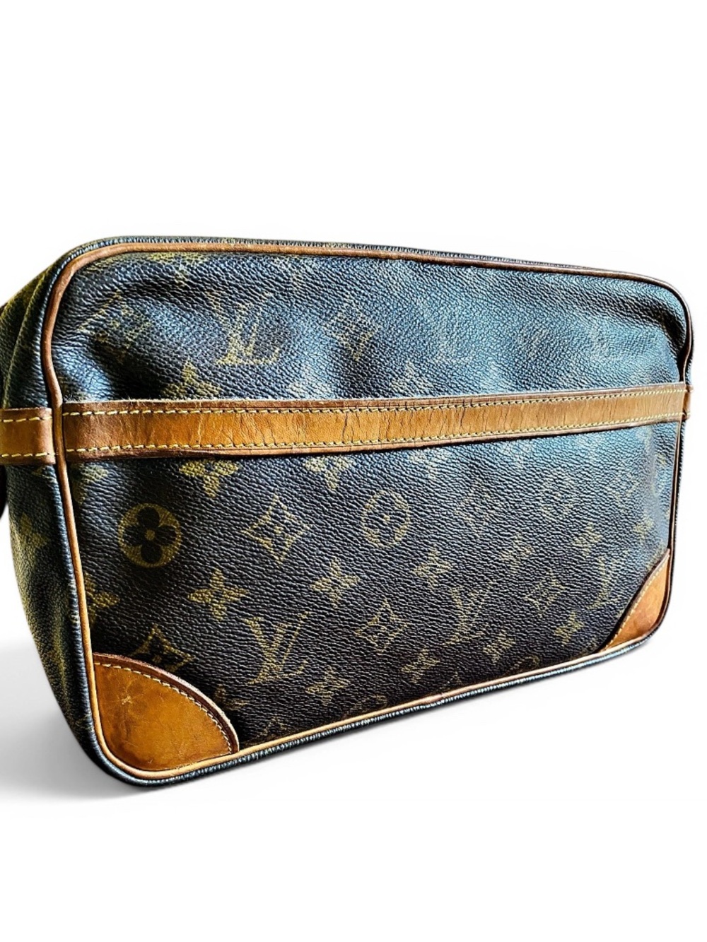 🛍️Louis Vuitton Authentic Monogram Canvas Toiletry Pouch in Brown and Tan
